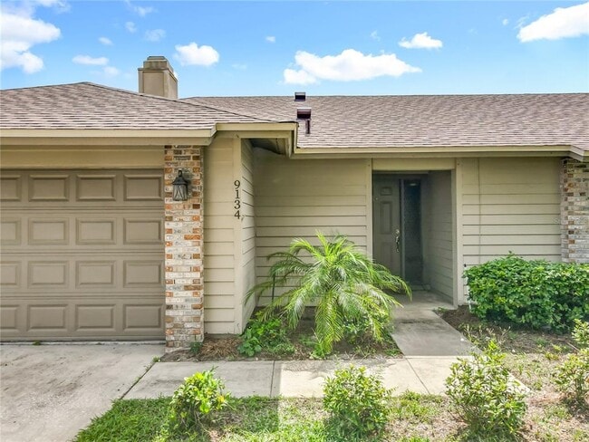Building Photo - 9134 Sabal Palm Cir