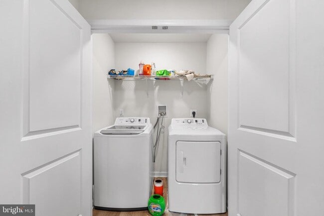 Building Photo - 39 Nelsons Wy