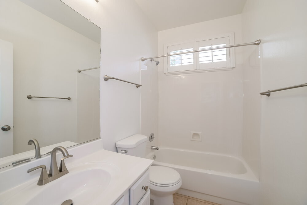 Building Photo - 7064 E Lobo Ave