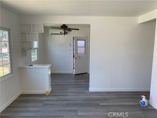 Building Photo - 11504 Maza St