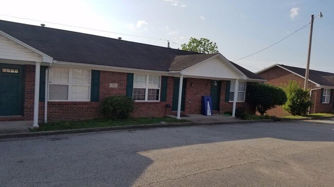 Building Photo - 700 Glenns Creek Rd