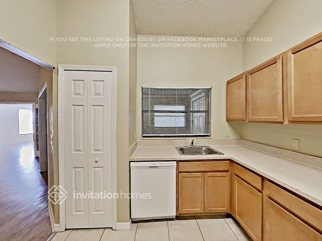 Building Photo - 2246 Matthew Cir