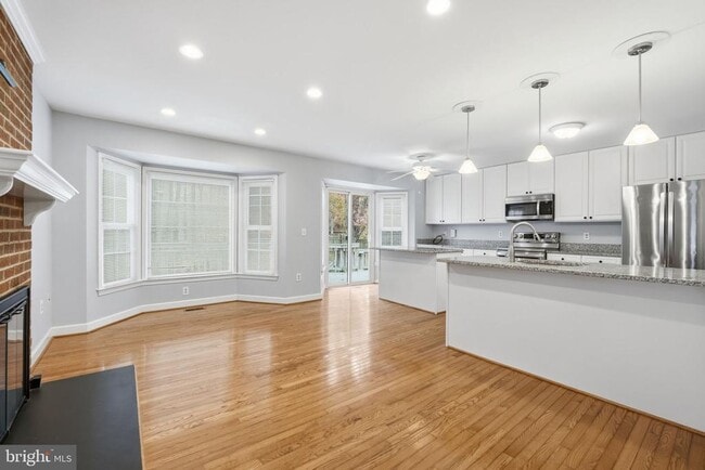 Building Photo - 9236 Northedge Dr