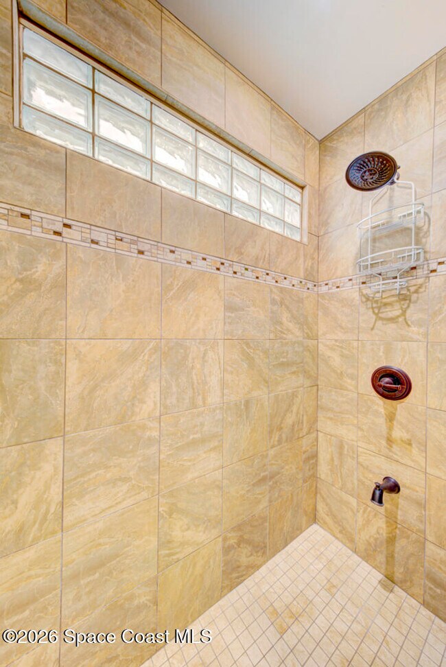 Building Photo - 30 Westview Ln