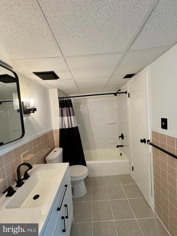 Building Photo - 316 White Horse Pike