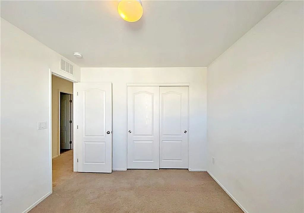 Building Photo - 7629 Jasmine Falls Dr
