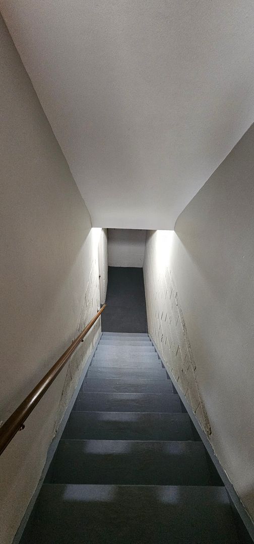 Building Photo - Spacious Townhome in Dayton’s Belmont Area...