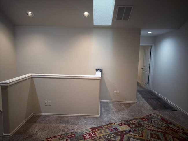 Building Photo - Beautiful Townhome Available in Prestigious Arbor Woods at Murrayhill