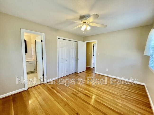 Building Photo - 621 Welsh Pl