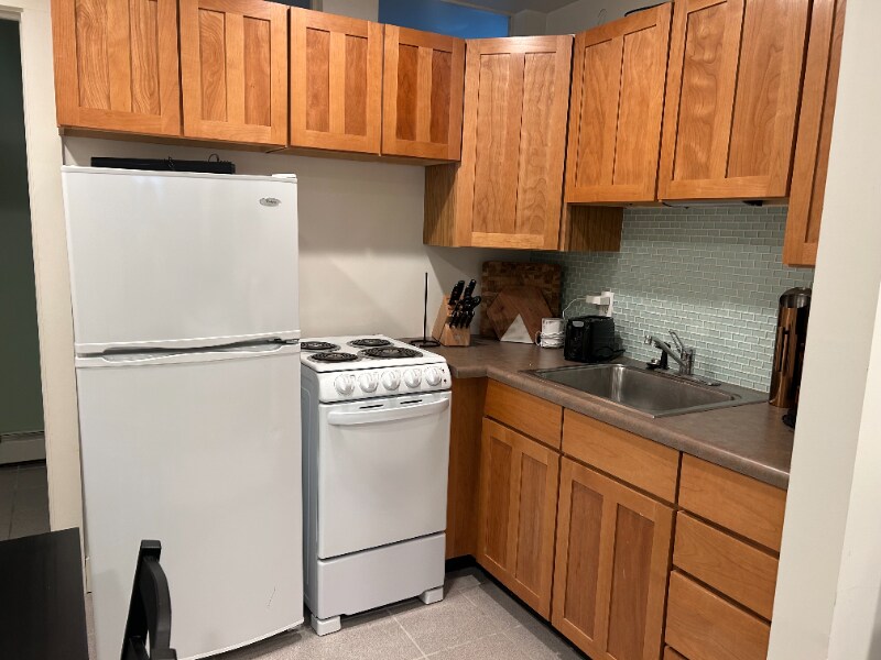 Building Photo - 137 W 600 N