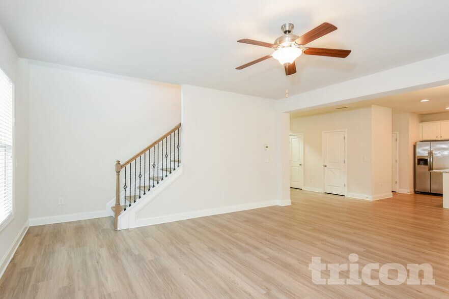 Building Photo - 584 Ireland Ln