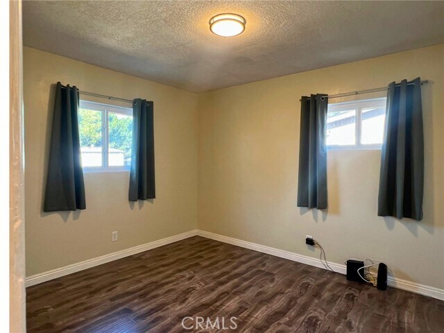 Building Photo - 174 S Grand Army Ave