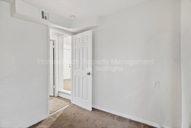 Building Photo - 2008 Kappel Dr