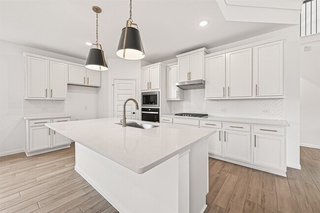 Building Photo - 7327 Blue Gentiana Ln