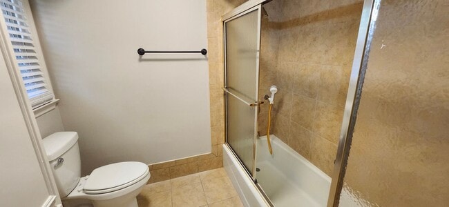Building Photo - 3 bedroom home in North Columbus
