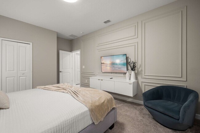 Building Photo - 9052 Sommerset Hills Dr