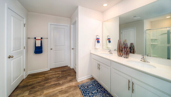 Building Photo - 5620 Harrison Trace Dr