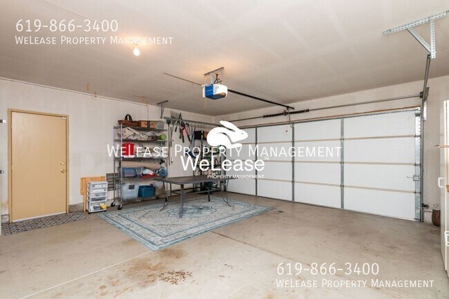 Building Photo - 42028 Pine Needle St