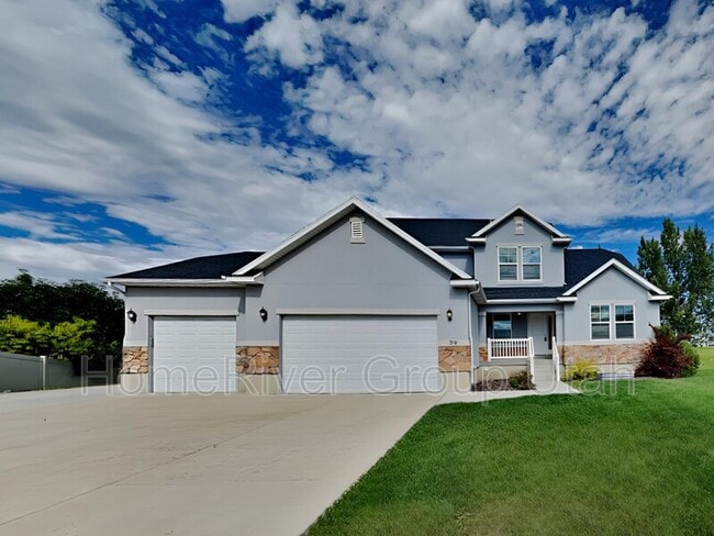Building Photo - 708 S 80 E