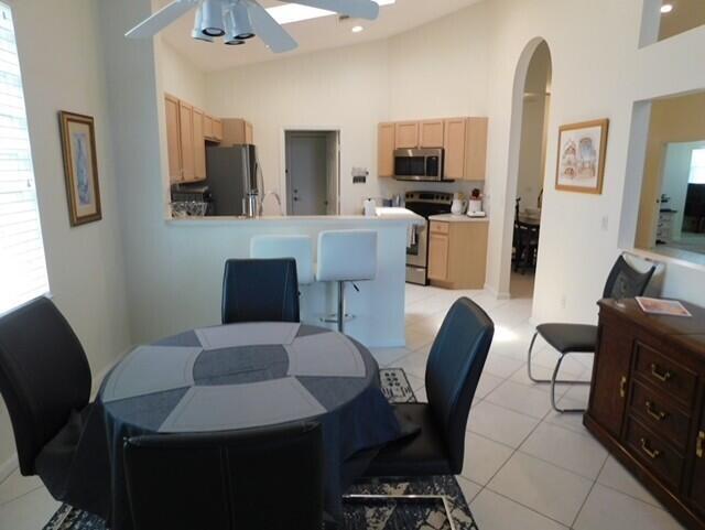 Building Photo - 6797 Southport Dr