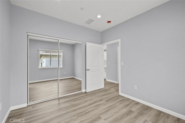 Building Photo - 15836 Eccles St