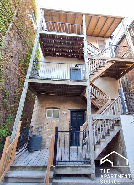 Building Photo - 1237 W Ohio St