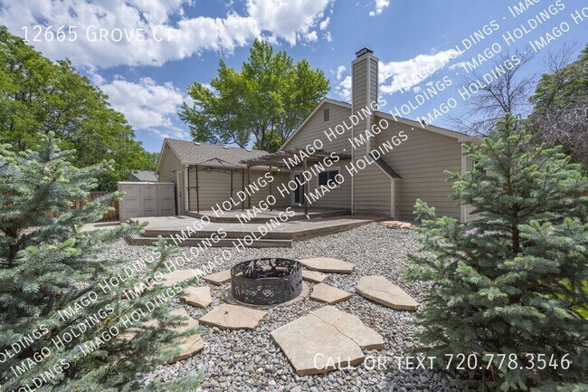 Building Photo - 12665 Grove Ct