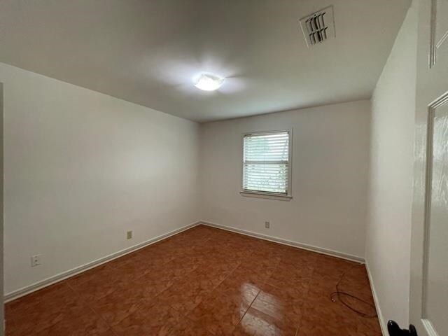 Building Photo - 316 Oklahoma St