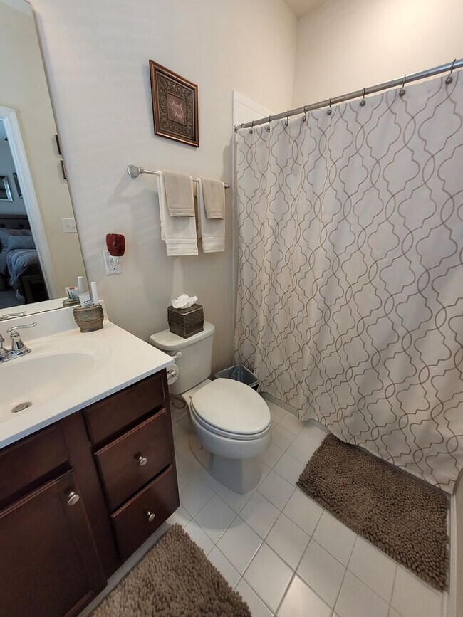 Building Photo - 7508 Luminary Dr