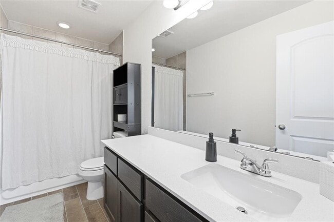 Building Photo - 11320 Comano Dr