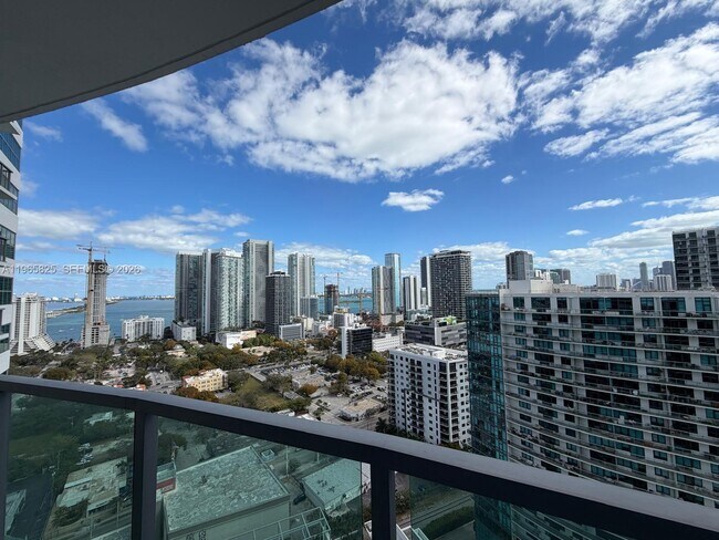 Building Photo - 3301 NE 1st Ave