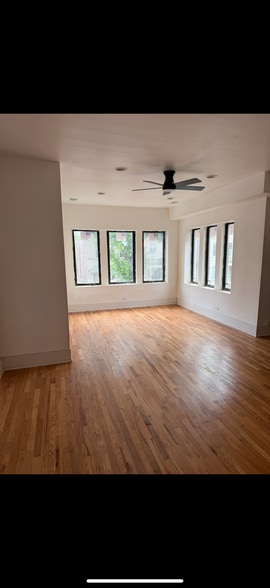 Building Photo - 6336 S Eberhart Ave