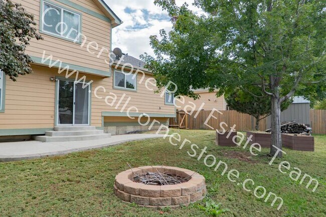 Building Photo - 3050 Haystack Dr