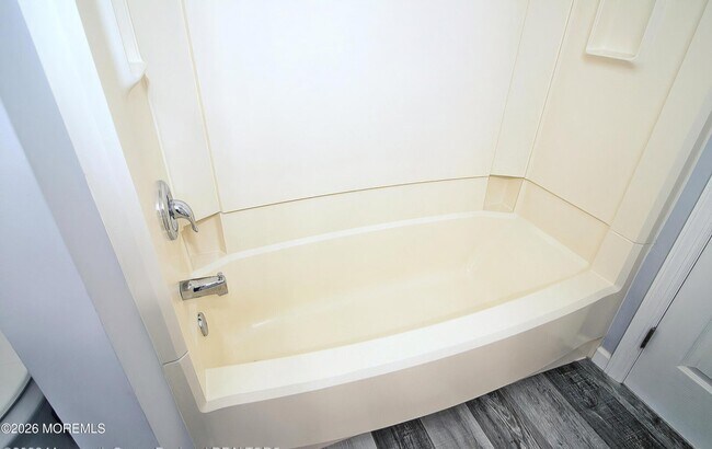 Building Photo - 1141 Cape May Dr