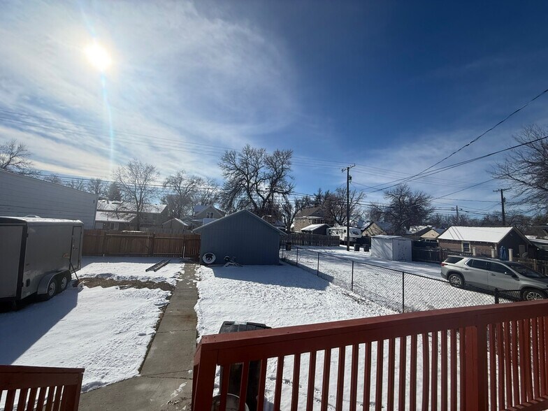 Building Photo - 118 Broadwater Ave