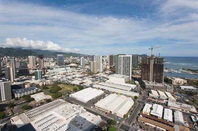 Building Photo - 600 Ala Moana Blvd