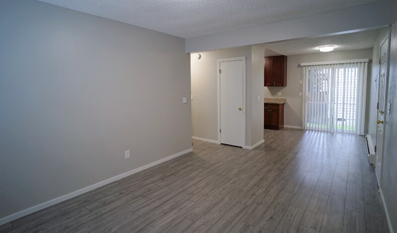 Building Photo - 11914 1st Ave SW