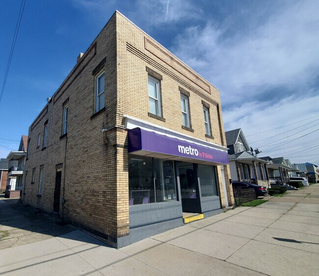Primary Photo - 1601 Liberty St