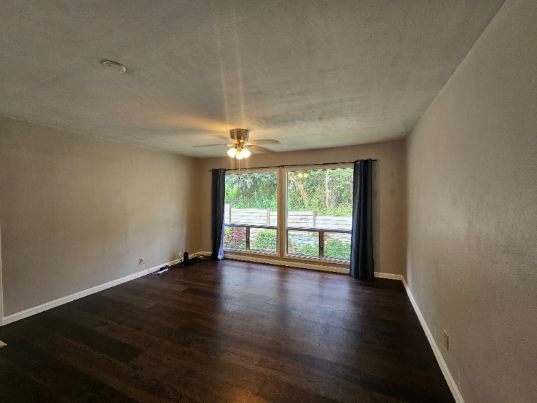 Building Photo - 14-882-882 Kehau Rd