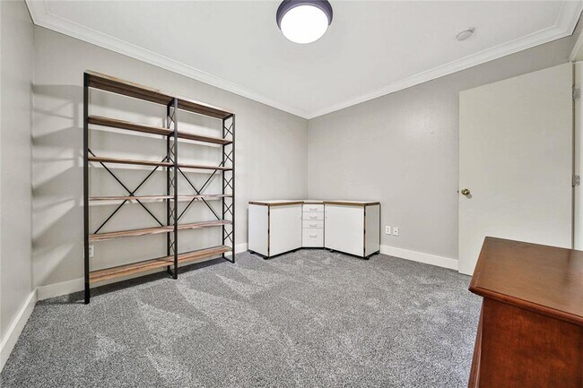 Building Photo - 6202 Spruce Bough Ct