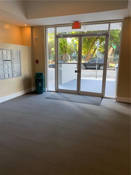 Building Photo - 115 SW 11th St