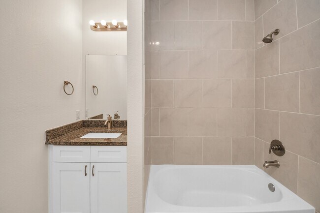 Building Photo - 6827 Mcwilliams Dr