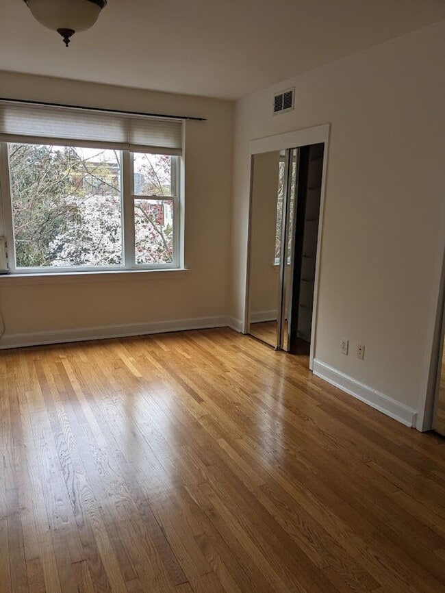 Building Photo - 3518 P St NW