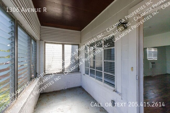 Building Photo - 1306 Avenue R