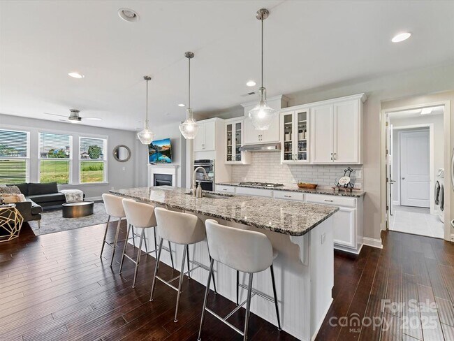 Building Photo - 9528 Horsebit Ln