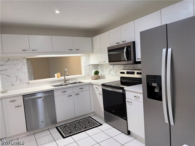 Building Photo - 7750 Jewel Ln