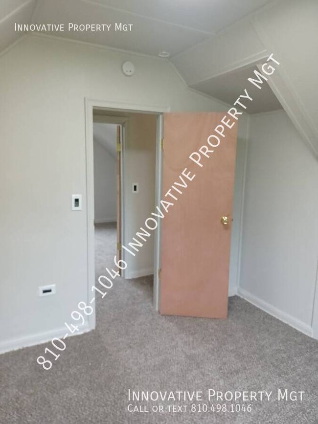 Building Photo - 2613 Wisner St