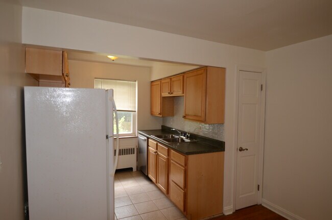 Building Photo - 3763 Marburg Ave