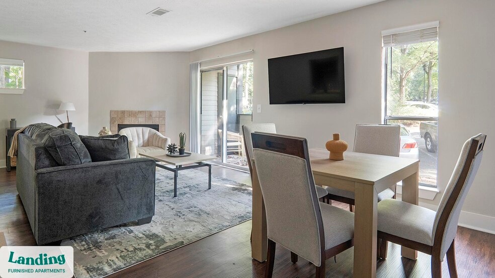 Building Photo - 2000 E Lake Pkwy