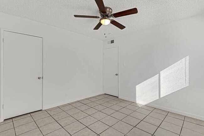 Building Photo - Beautifully Updated 3 Bedroom Home with Pool, Spacious Backyard & 2-Car Garage!